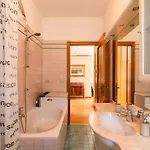 Da Gilda Free Parking & Wi-fi Apartamento